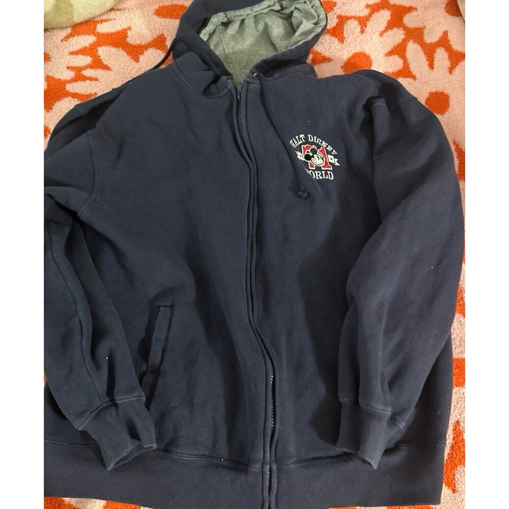 Walt Disney 1971 hoodie - Picture 2 of 5